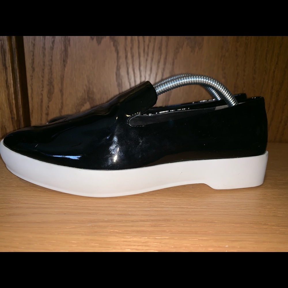 Rebecca Minkoff patent slip on Sz 8